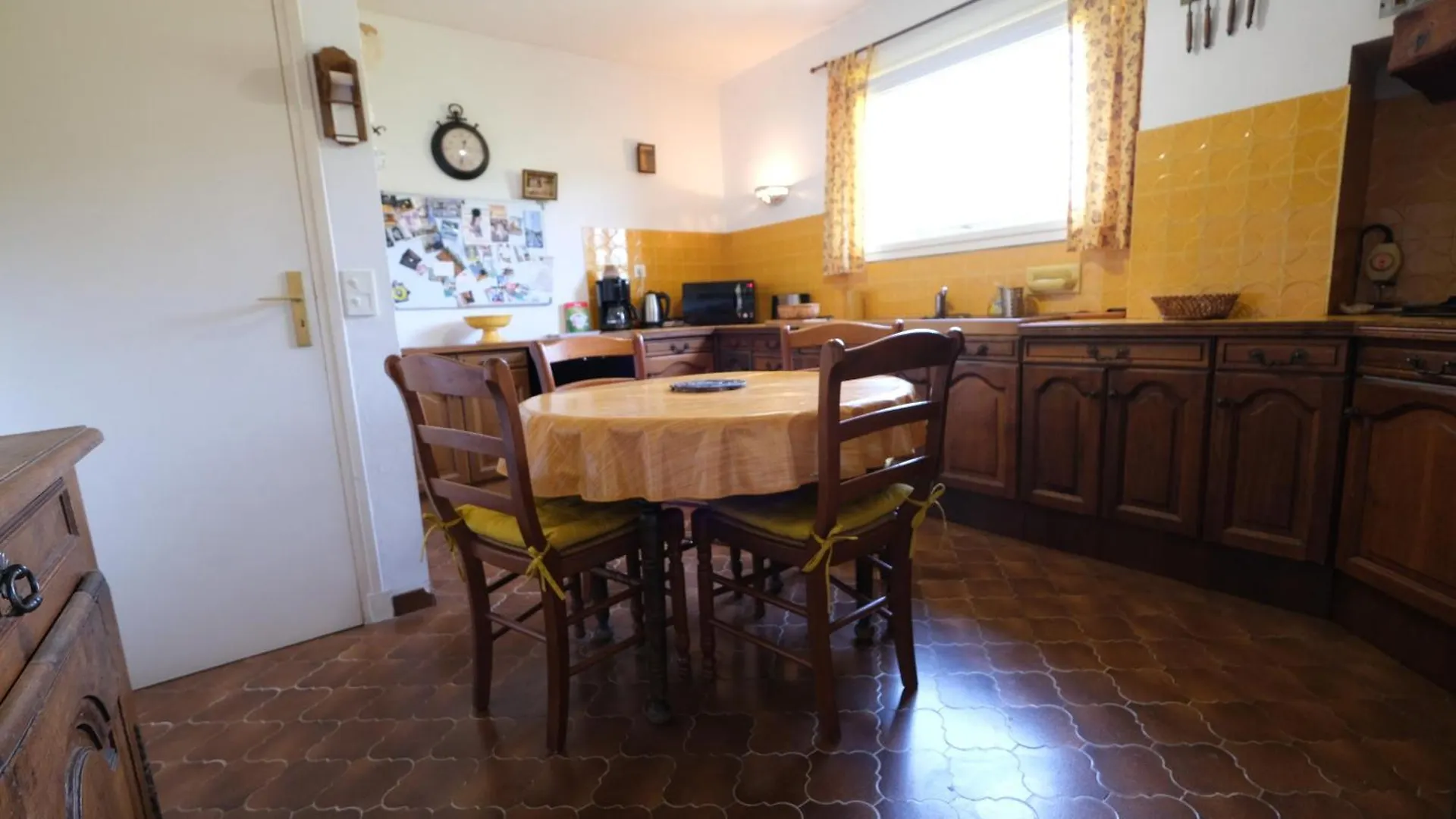 First Floor Of A Typical House Close To Aix En Provence 6 Personnes Châteauneuf-le-Rouge